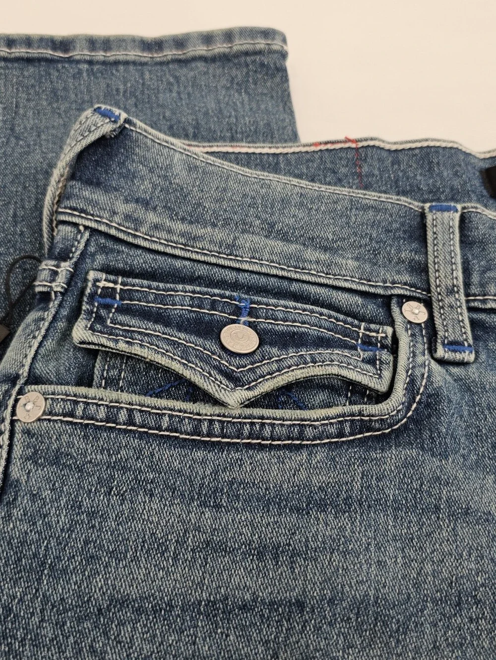 True Religion Geno SN Flap Relaxed Slim Denim Jeans World Tour Men's